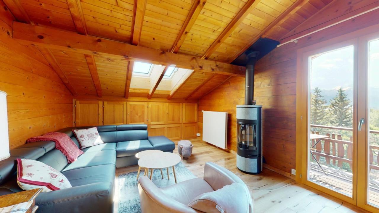Appartement With Spectacular View Of The Peaks